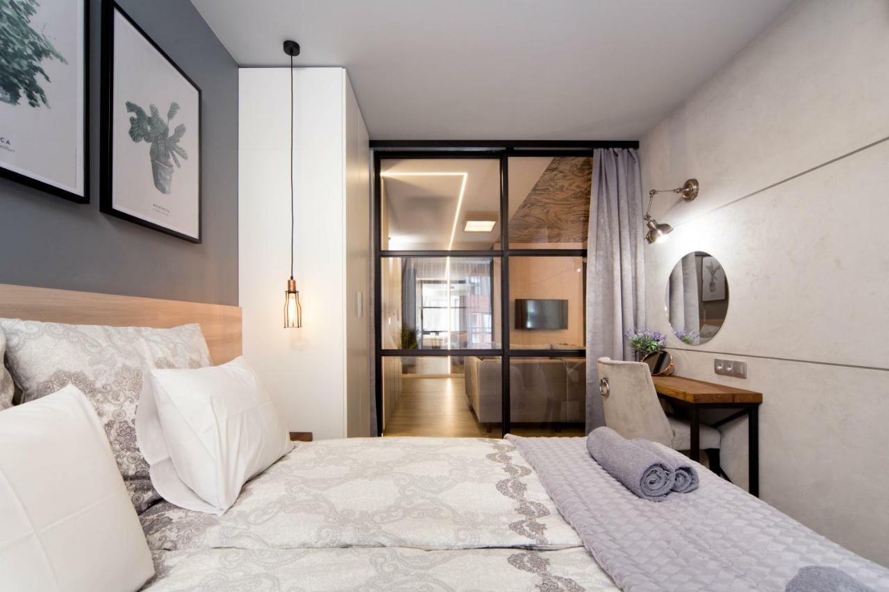 Jacuzzi Apartments Krakow Exterior photo