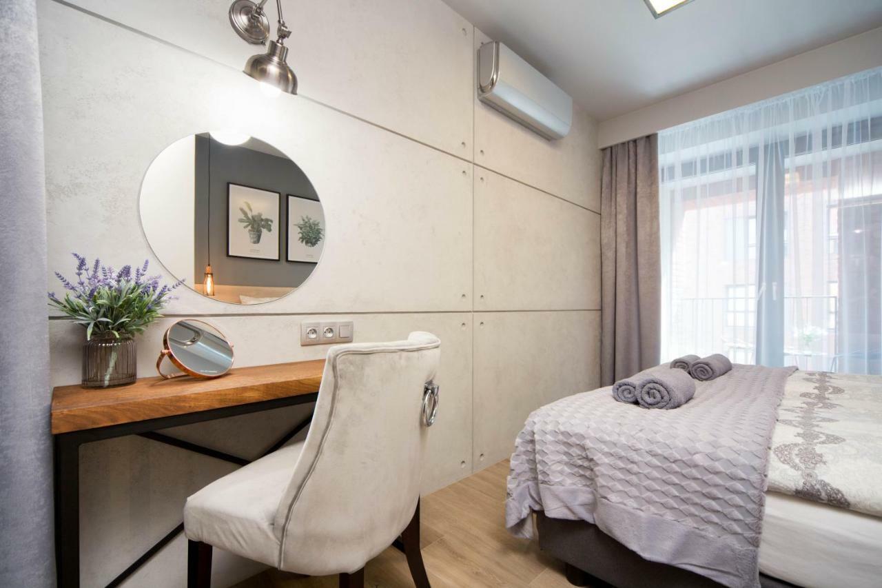 Jacuzzi Apartments Krakow Exterior photo